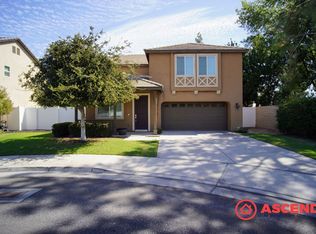 2010 Holt Rinehart Ave, Bakersfield, CA 93311