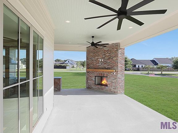 3rd image of 38142 Indigo Ln