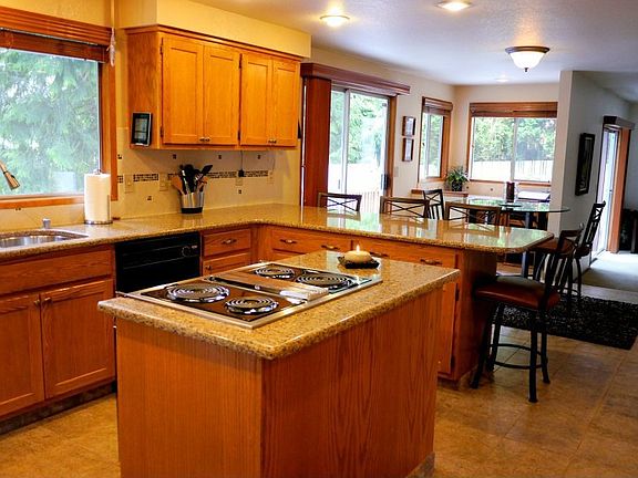 Silestone quartz counter top