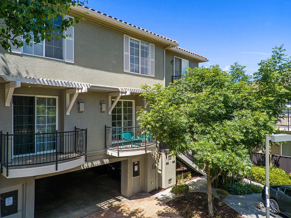 1st image of 2635 Villa Cortona Way