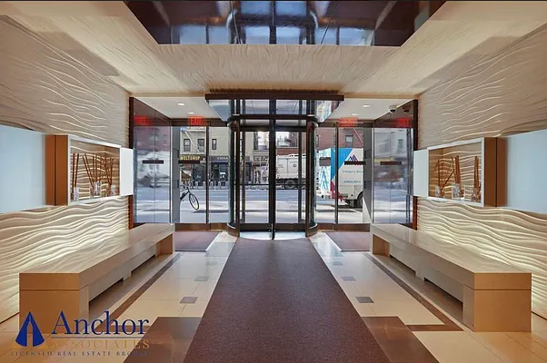 Rented by Anchor Associates | media 17