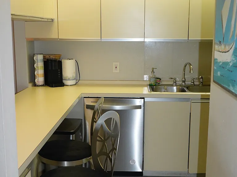 1085 Gulf Of Mexico Dr #203 — Photo 23