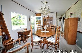 5th image of 1225 Pinebrook Cir
