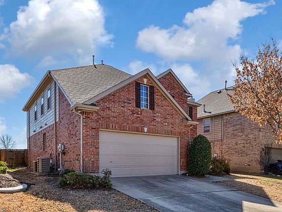 3rd image of 5621 Old Orchard Dr