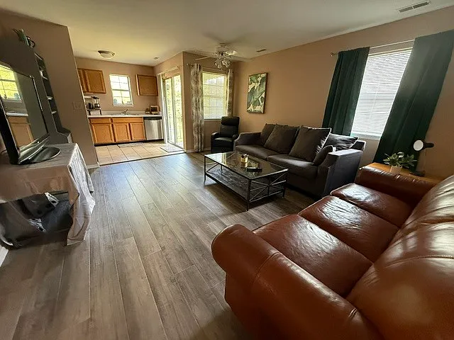 37 Gant Cir #E — Photo 3
