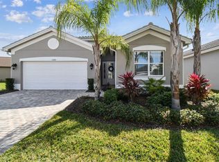 15424 Santa Pola Dr, Wimauma, FL 33598