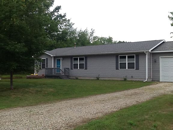 3rd image of 1114 Lincoln Dr