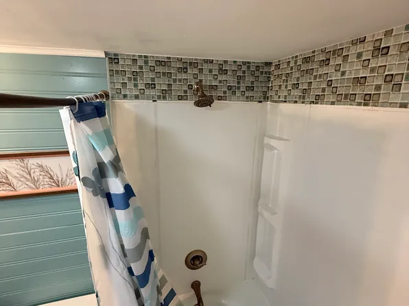 218 Lakeside Villa, Diamondhead, MS 39525