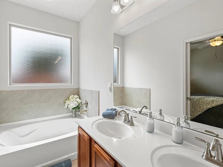 5234 Camino Del Griego — Photo 20