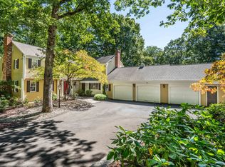 15 Rushleigh Road, West Hartford, CT 06117