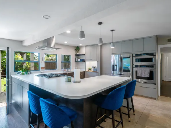 1745 W San Madele Ave, Fresno, CA 93711