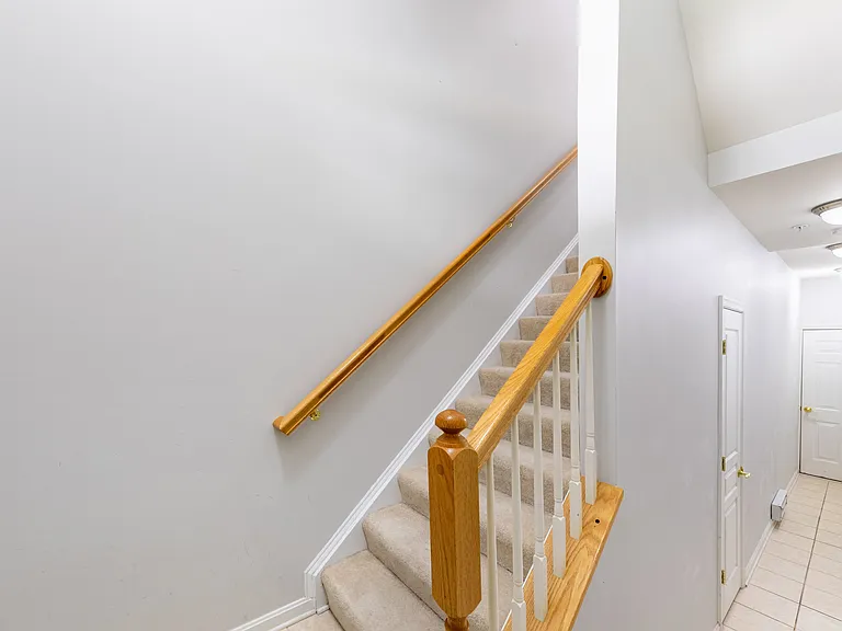 1830 Wheyfield Dr #6-B — Photo 5