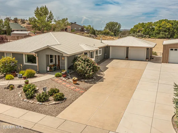 523 French Dr, Aztec, NM 87410