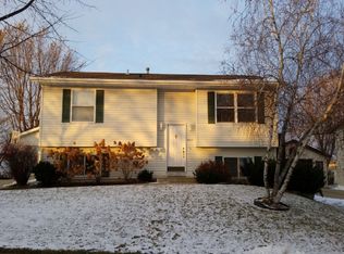4417 8th St NW, Rochester, MN 55901