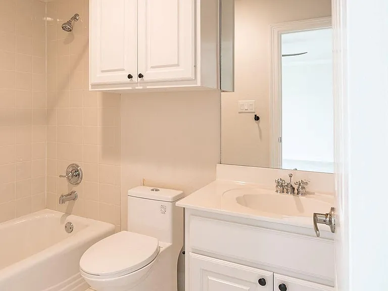 2906 Mill Reef Cv — Photo 27