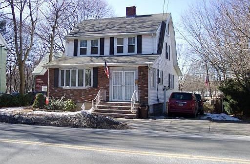 2nd image of 53 Broadway
