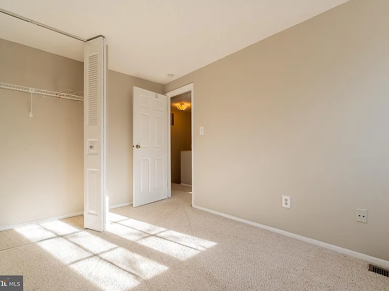 2911 Montauk Ct — Photo 27