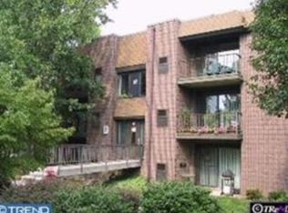 77 Oak Rdg, Langhorne, PA 19047