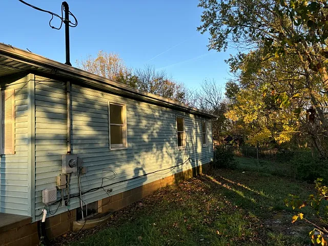 3 bed, 960 sqft, $1,600 — Photo 2