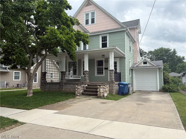 5821 South St, Vermilion, OH 44089