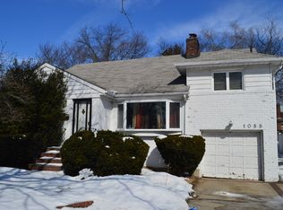 1088 Rosedale Rd, Valley Stream, NY 11581