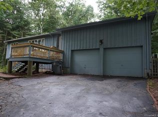 40 Heritage Rd, East Lyme, CT 06333