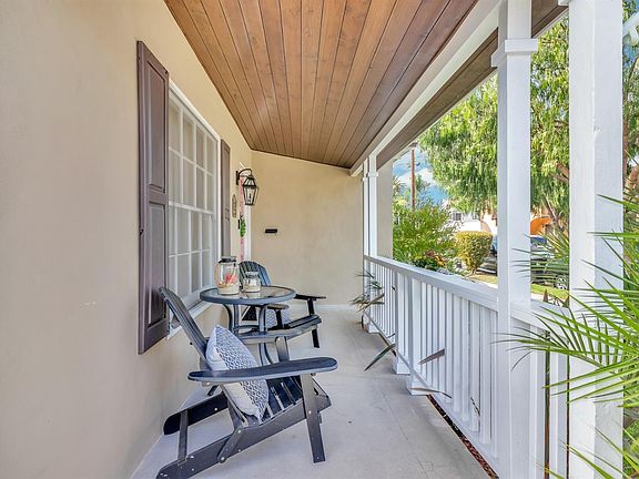 3rd image of 2836 E Theresa St