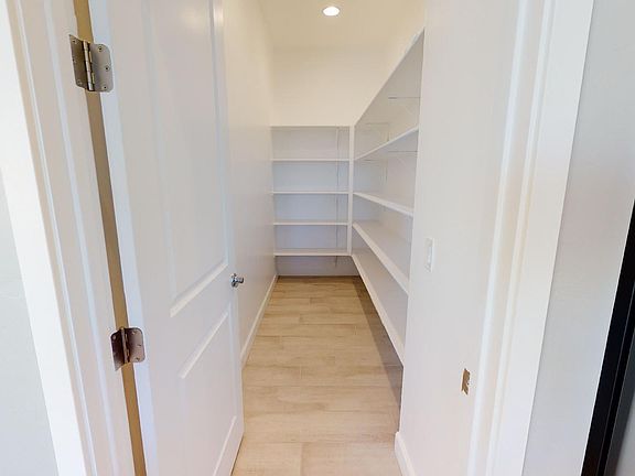 3rd image of 12614 N Desert Prospect Dr