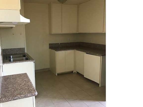 5th image of 2871 Park Ave APT G