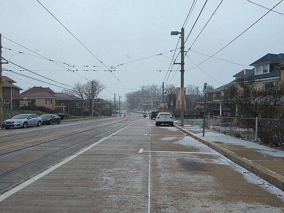 5th image of 2227 Broadway Ave