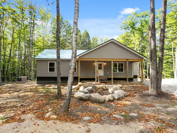 41 Olivewood Circle, Wilton, ME 04294