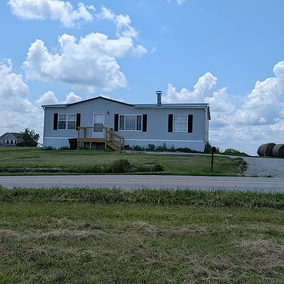 5410 Highway 467 — Photo 1
