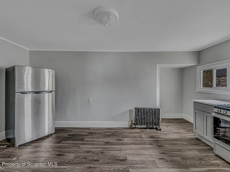 301 N Bromley Ave #1 — Photo 14