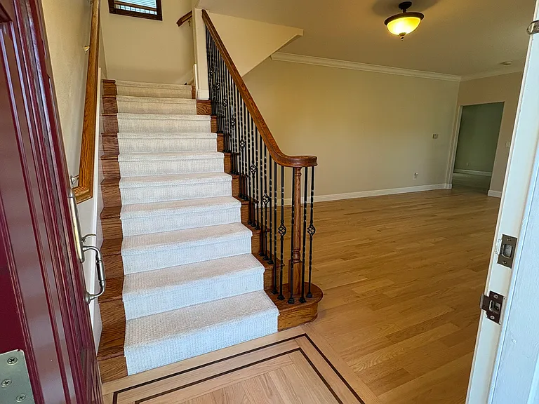 1729 Marich Way — Photo 13