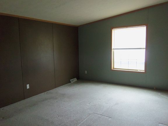 5th image of 11246 Shady Brook Ct