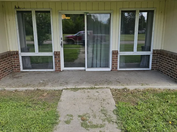 640 5th Ave #9, Saint Thomas, ND 58276