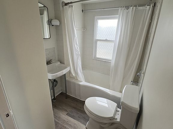 5th image of 516 Sewickley St #2