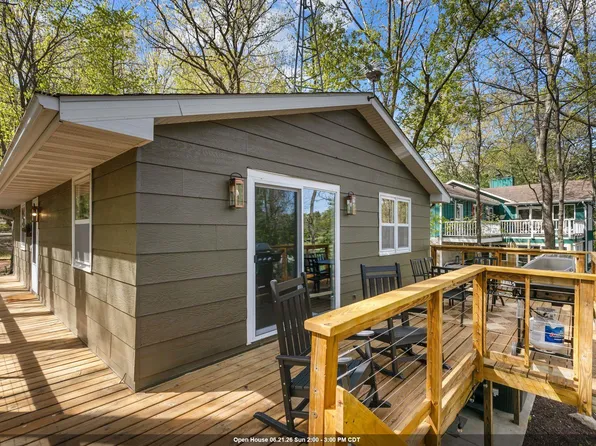 N2382 Alpine Dr, Wautoma, WI 54982