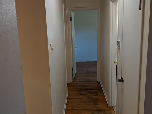 3rd image of 90 Cortez Dr