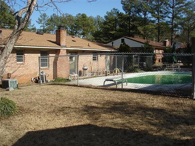 2nd image of 4068 River Watch Pkwy
