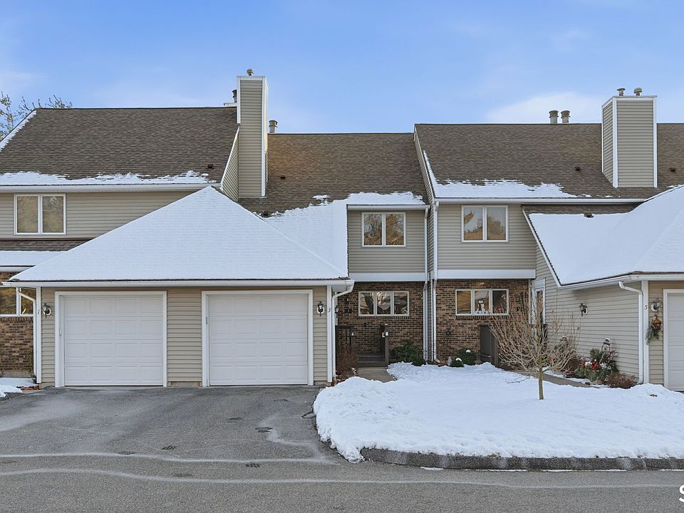1st image of 3 Steeplechase Drive #3