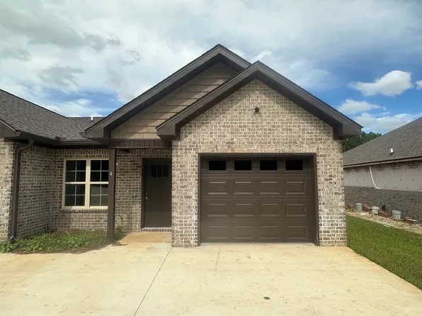 1753 Jordon Ave #4, Dothan, AL 36303