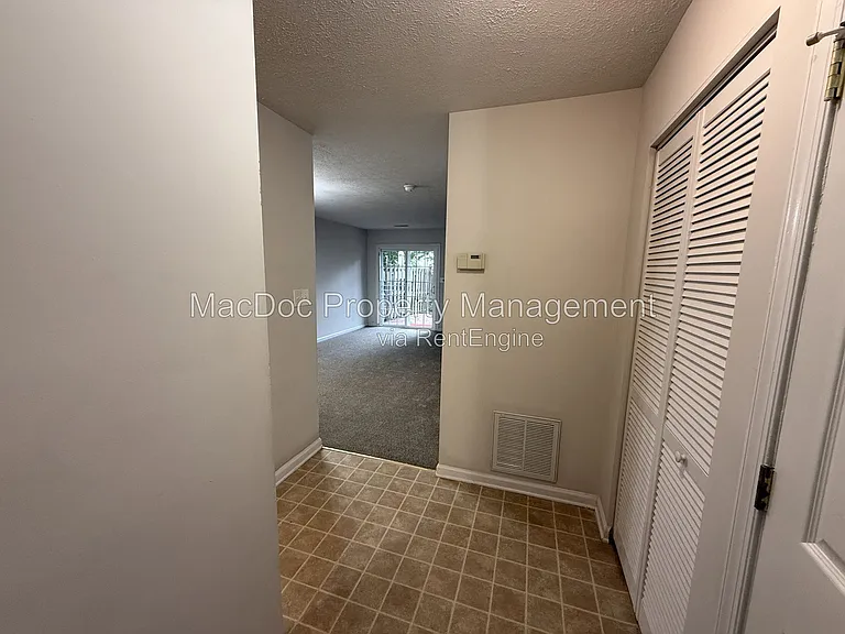 11185 Kensington Pl — Photo 3
