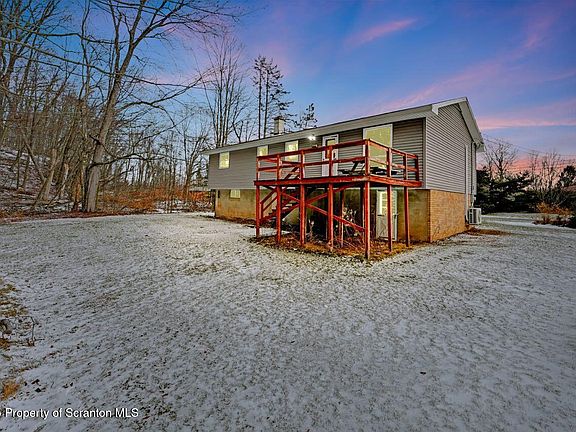 2nd image of 210 Beechwood Dr