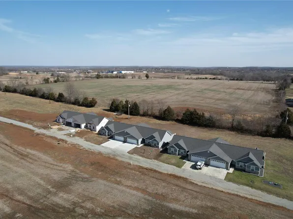 6 Ivy Ln, Fredericktown, MO 63645