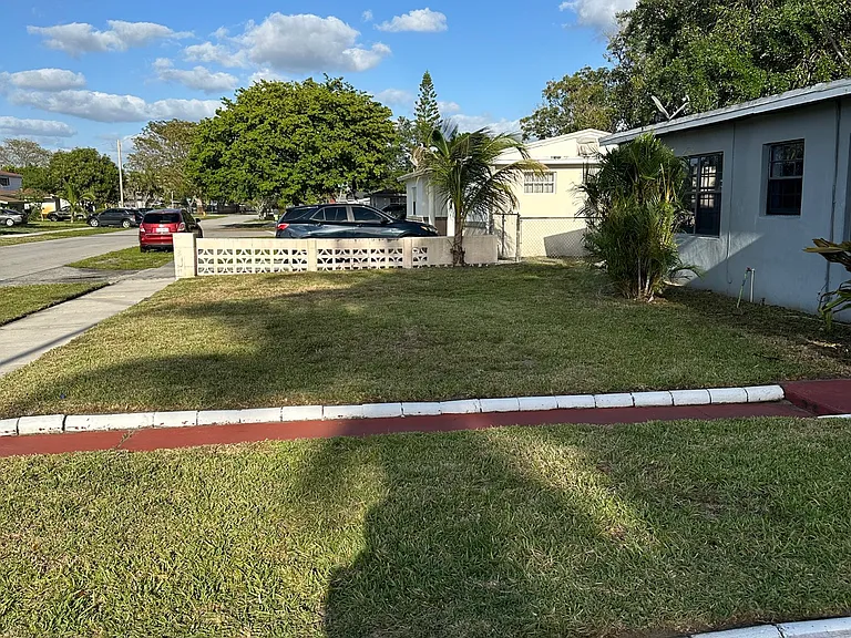 2960 NW 187th St — Photo 13