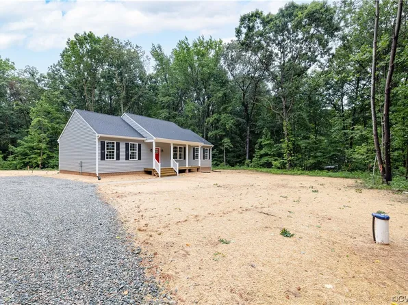 76 Trents Mill Rd, Cumberland, VA 23040