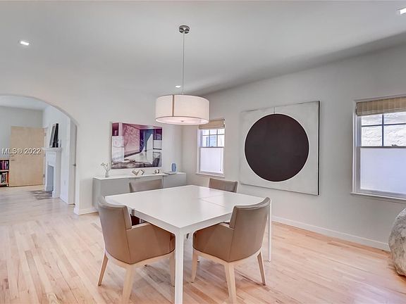 5th image of 4531 Prairie Ave Unit 1