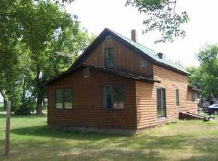 N10698 Peterson Rd, Marion, WI 54950