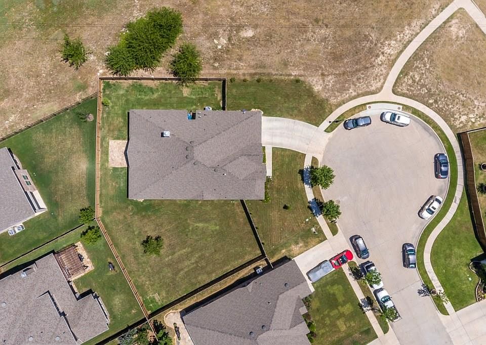 1st image of 1412 Cashew Ct